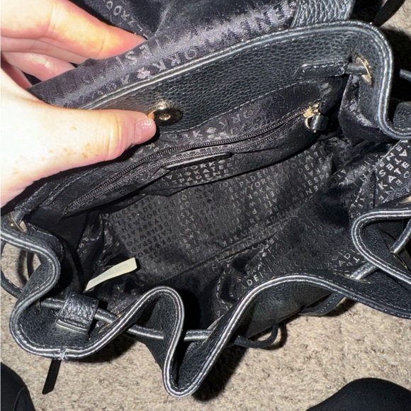 Kate Spade New York Sinch Pebbled Leather Medium Flap Backpack Black One Size - Picture 3 of 3